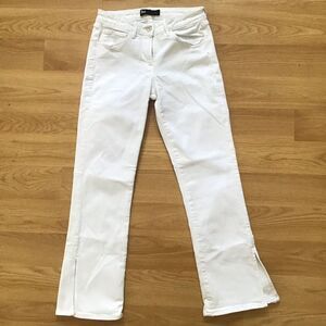 3x1 NYC White Jeans with Slit leg. Size 25.